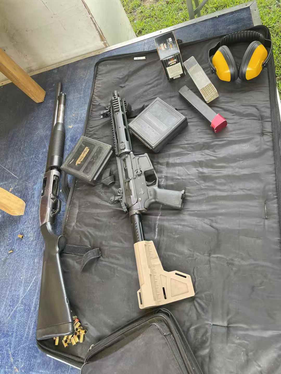 射撃場 実弾体験